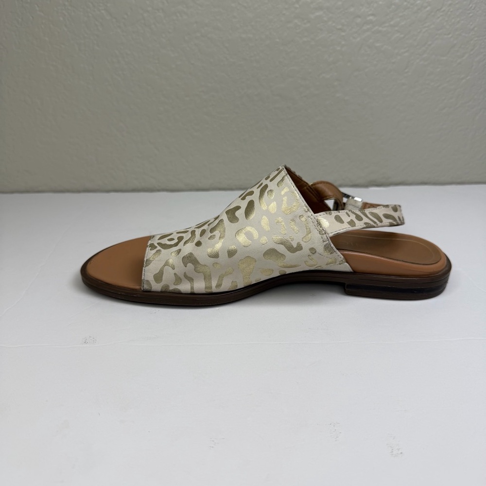 Vionic Women’s White Foil Leopard Ella Leather Toe Loop Comfort Sandals Size 6 - Picture 6 of 9